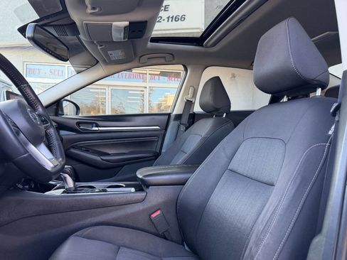 Used 2020 Nissan Altima 2.5 SV image 17