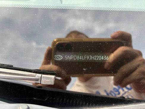 Used 2018 Hyundai Elantra SEL FWD image 28
