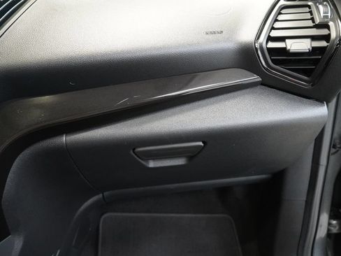 Used 2018 Ford Escape Titanium w/ Ford Safe & Smart Package AWD/4WD image 39