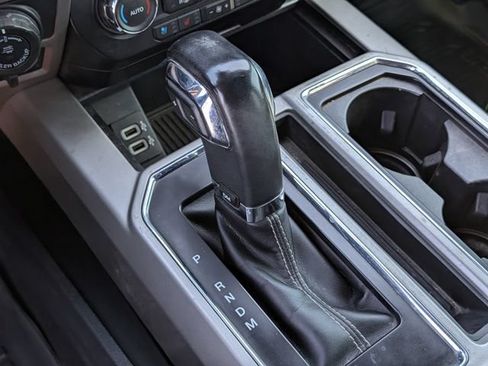 Used 2019 Ford F150 Lariat AWD/4WD image 18