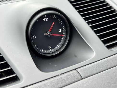 Used 2021 Porsche Cayenne GTS w/ Premium Package Plus image 26