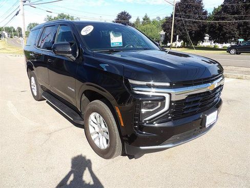 Used 2025 Chevrolet Tahoe LS AWD/4WD image 7
