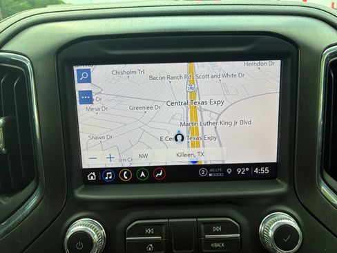 Used 2022 GMC Sierra 1500 AT4 w/ AT4 Preferred Package image 14