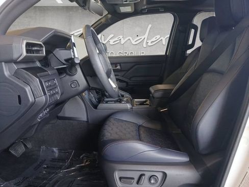 Used 2026 Toyota 4Runner Platinum AWD/4WD image 20