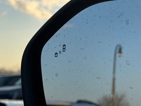 New 2026 Ford Explorer Active w/ Active Comfort Package image 31