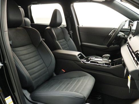 New 2026 Mitsubishi Outlander LE FWD image 19