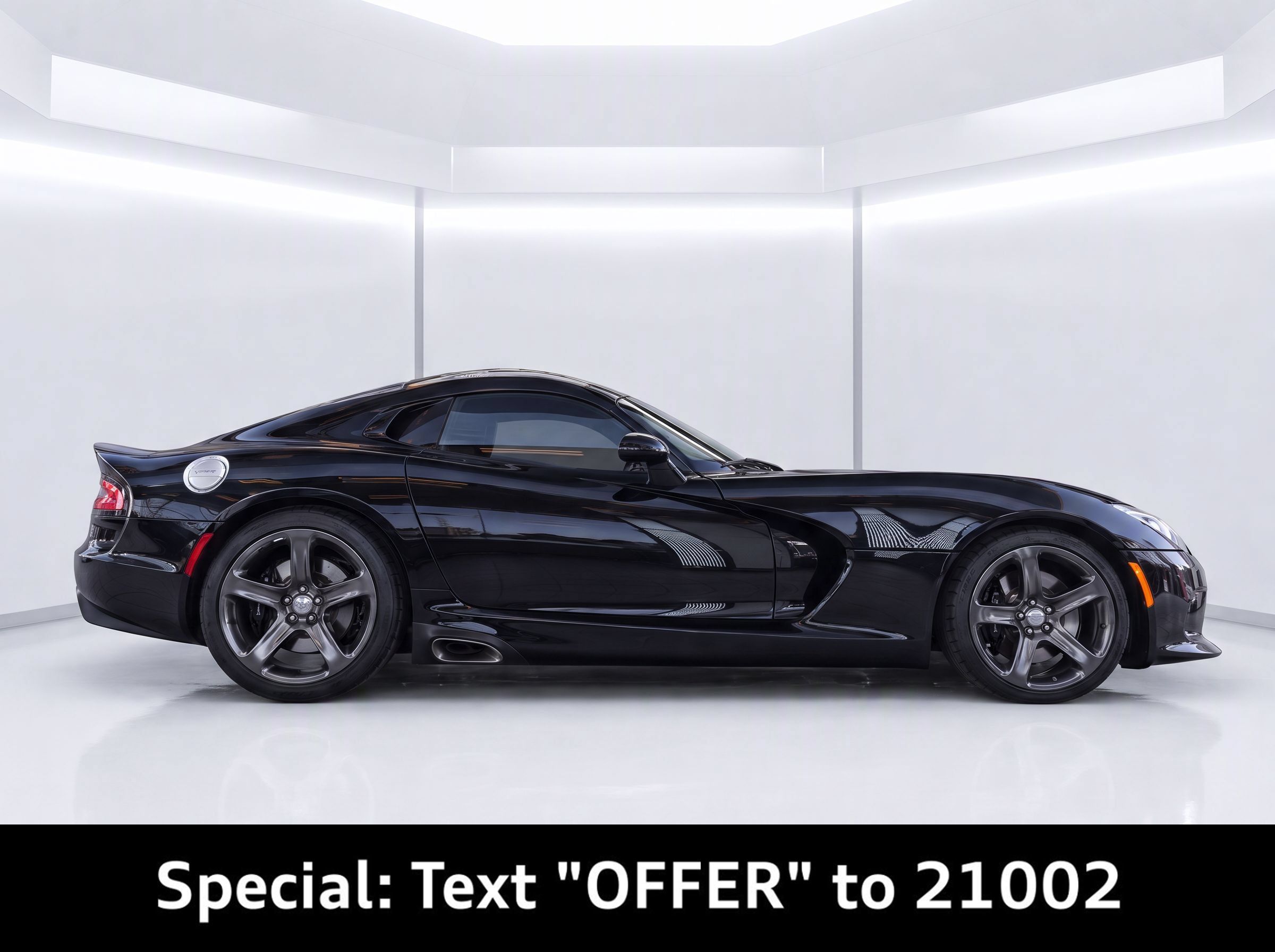 Used 2013 SRT Viper SRT-10 RWD image 8