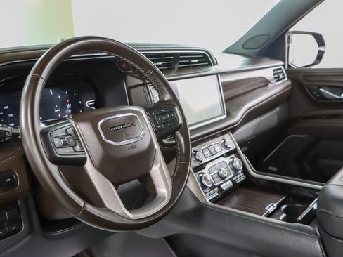 Used 2023 GMC Yukon Denali w/ Max Trailering Package AWD/4WD image 26