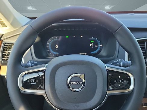 New 2024 Volvo XC90 T8 Plus w/ Protection Package Premier image 15