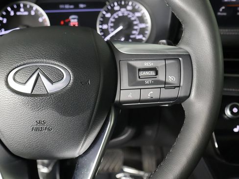Used 2025 INFINITI QX60 Pure AWD/4WD image 41
