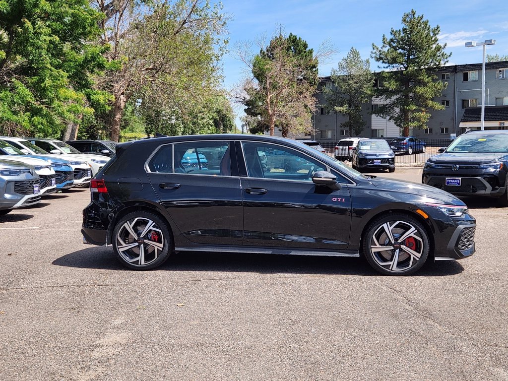 New 2026 Volkswagen GTI SE FWD image 4
