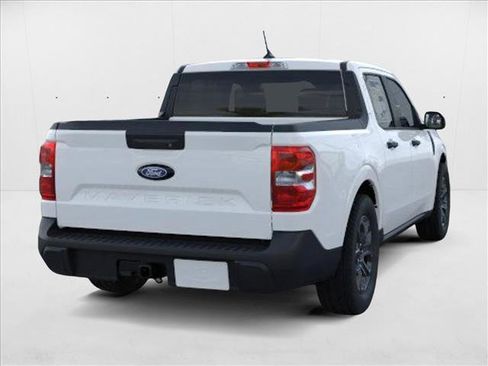 New 2025 Ford Maverick XLT w/ Equipment Group 302A image 8