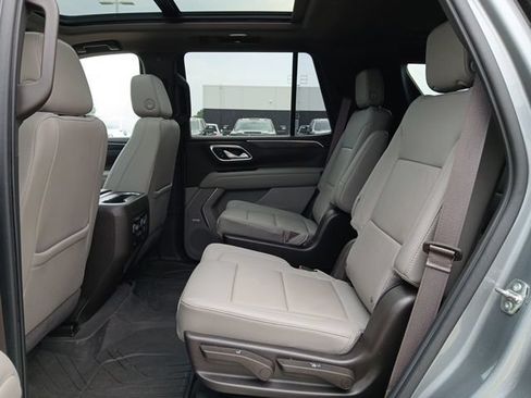 Certified 2022 Chevrolet Tahoe LT w/ LT Signature Package AWD/4WD image 21