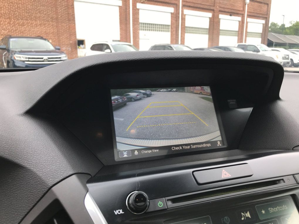 Used 2016 Acura MDX w/ Technology Package AWD/4WD image 21
