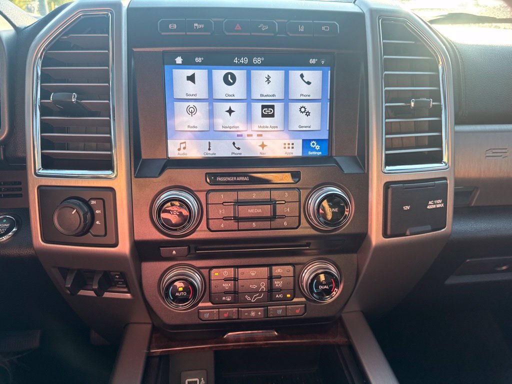 Used 2017 Ford F450 Platinum w/ Platinum Ultimate Package AWD/4WD image 21