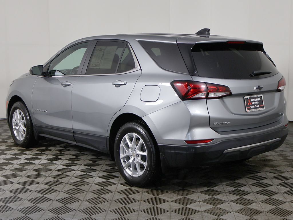 Used 2024 Chevrolet Equinox LT w/ LPO, Floor Liner Package AWD/4WD image 9