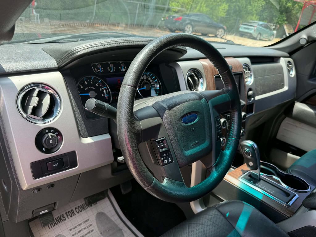 Used 2013 Ford F150 Lariat w/ Lariat Chrome Pkg RWD image 13