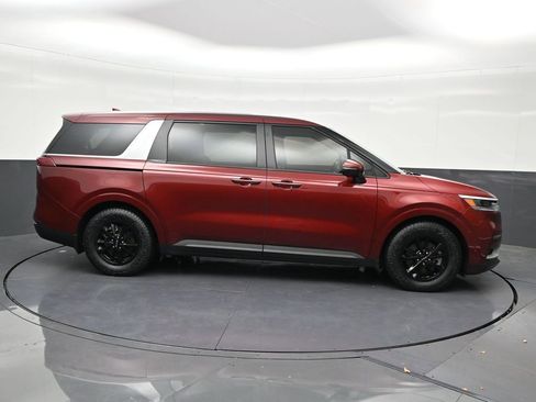 Used 2023 Kia Carnival LX w/ Paint Protection Package FWD image 7