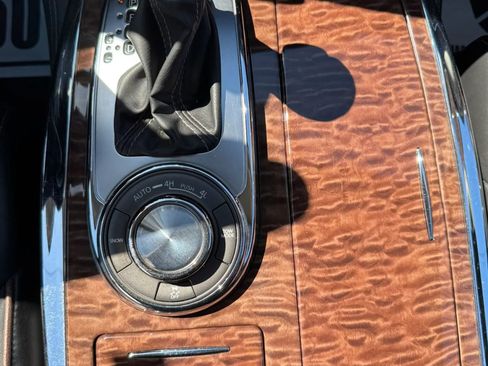 Used 2019 Nissan Armada SL w/ Premium Package image 64