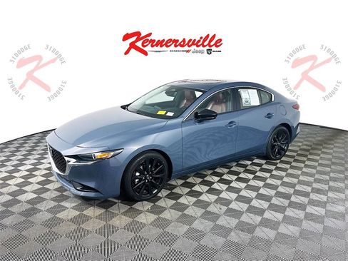 Used 2024 MAZDA MAZDA3 s image 3