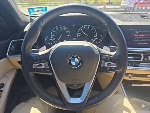 Used 2020 BMW 330i xDrive Sedan w/ Driving Assistance Package image 17