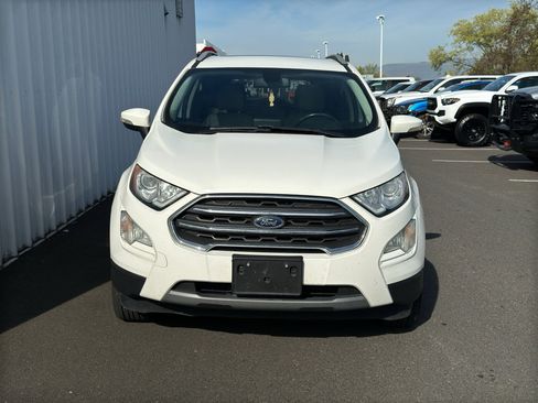 Used 2018 Ford EcoSport Titanium image 2