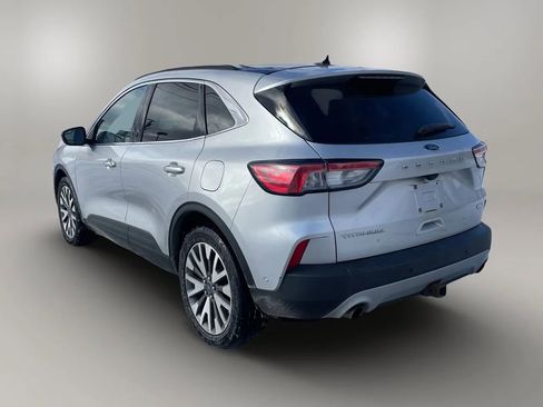 Used 2020 Ford Escape Titanium image 8