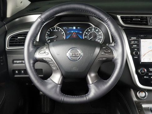 Used 2022 Nissan Murano SL image 16