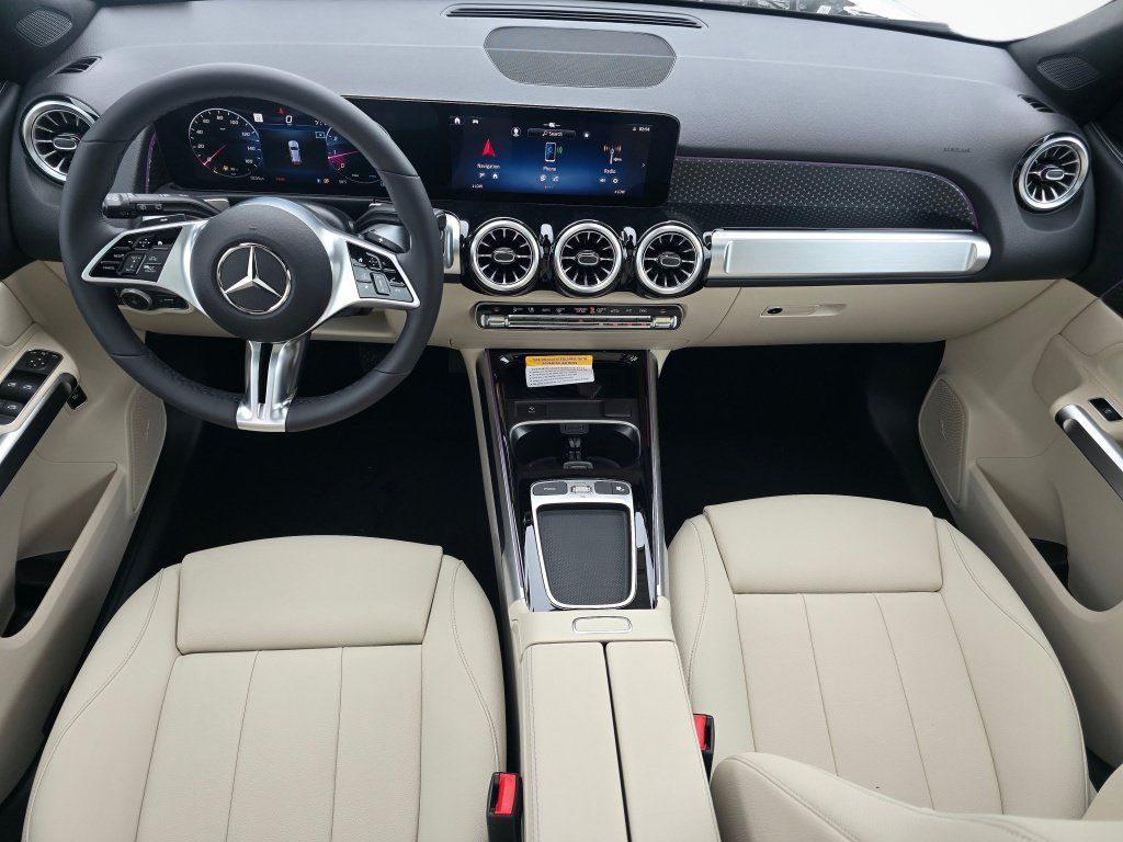 New 2026 Mercedes-Benz GLB 250 4MATIC image 16