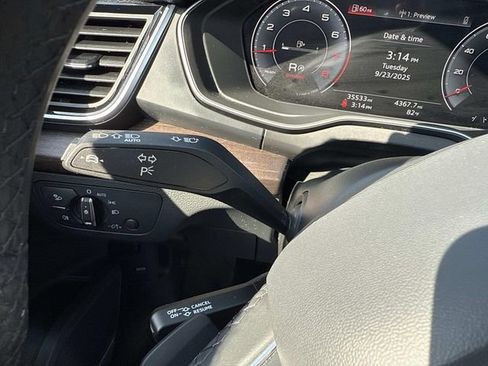 Used 2024 Audi Q5 2.0T Premium Plus image 40