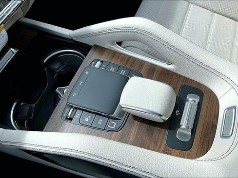 New 2026 Mercedes-Benz GLE 580 4MATIC image 19
