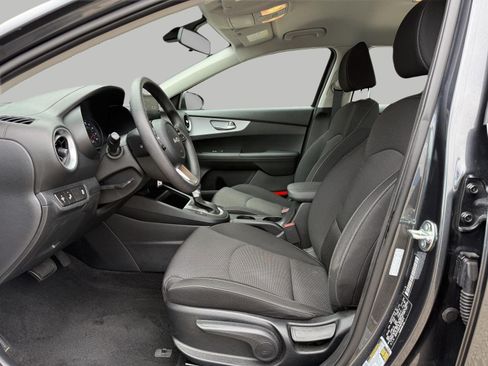 Used 2024 Kia Forte LXS w/ LXS Technology Package FWD image 22
