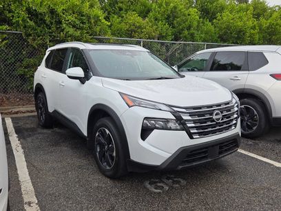 Used 2025 Nissan Rogue SV w/ SV Premium Package