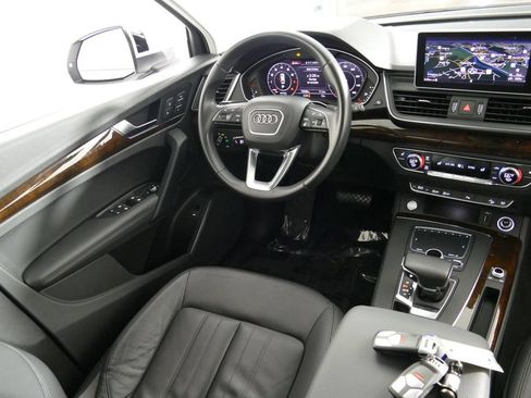Used 2020 Audi Q5 2.0T Premium Plus AWD/4WD image 28