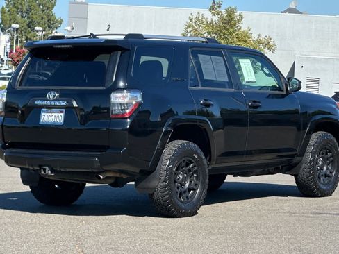 Used 2015 Toyota 4Runner TRD Pro AWD/4WD image 2