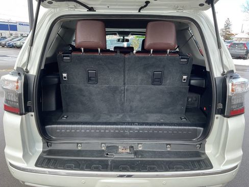 Used 2016 Toyota 4Runner Limited image 36