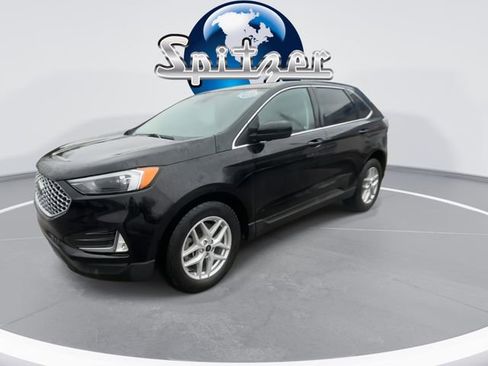 Used 2024 Ford Edge SEL w/ Convenience Package image 4