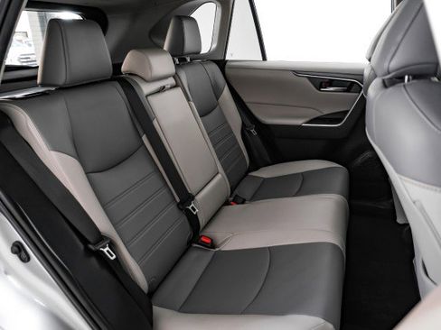 Used 2024 Toyota RAV4 XLE Premium FWD image 35