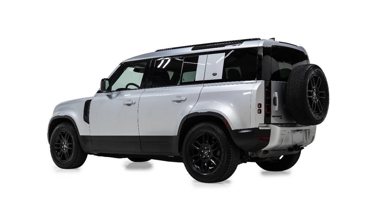 Used 2020 Land Rover Defender 110 S AWD/4WD image 4