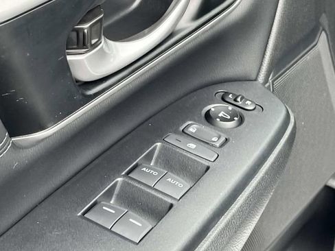 Used 2020 Honda CR-V Touring image 25