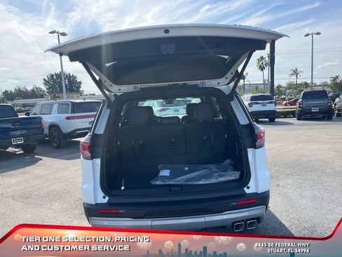 New 2026 GMC Acadia Elevation w/ Elevation Premium Package image 10
