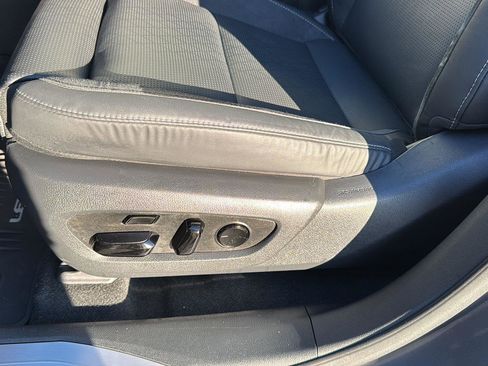 Certified 2023 Lexus RX 350 w/ Accessory Package (2T) image 27