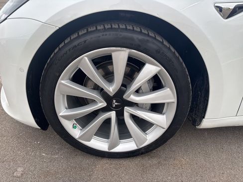 Used 2020 Tesla Model 3 Long Range image 10