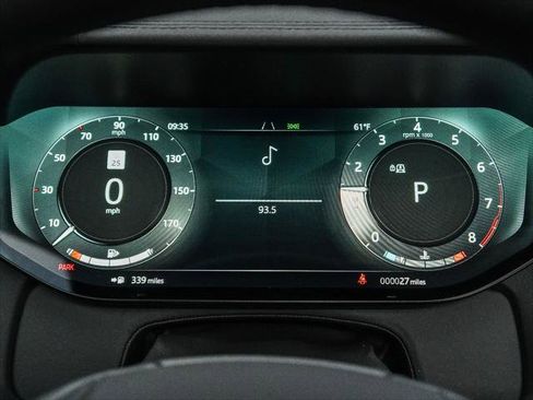 New 2025 Land Rover Range Rover Long Wheelbase SE image 21