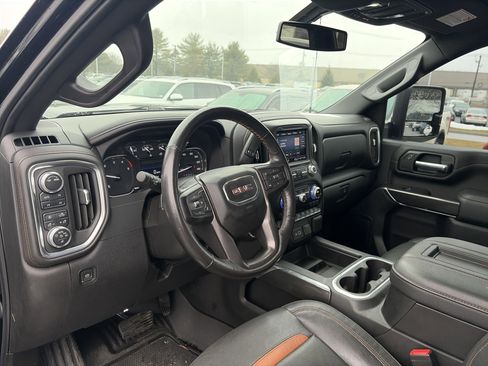 Used 2021 GMC Sierra 2500 AT4 image 24