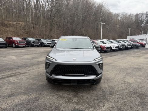 Used 2025 Buick Enclave Sport Touring w/ LPO, All-Weather Package image 8