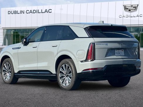 Certified 2026 Cadillac Escalade IQ Sport 1 w/ LPO, Floor Liner Package AWD/4WD image 6