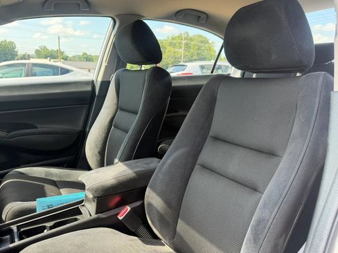 Used 2010 Honda Civic LX-S image 10