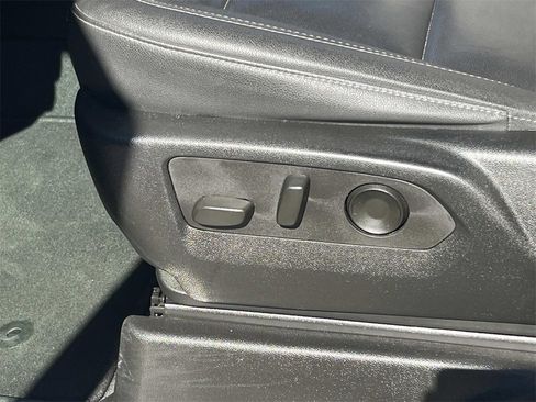 Used 2024 Chevrolet Tahoe LT image 10