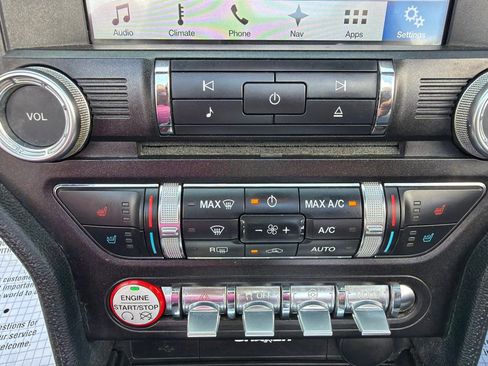 Used 2017 Ford Mustang Premium image 22